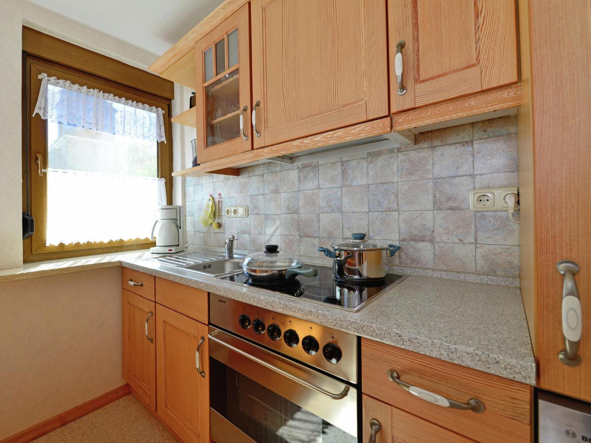 Quaint Apartment In Eimelrod Near Lake And Water Sports Willingen  Exterior foto